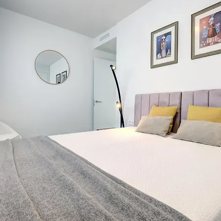 Apartment Old Town With A Sea View Os Estepona