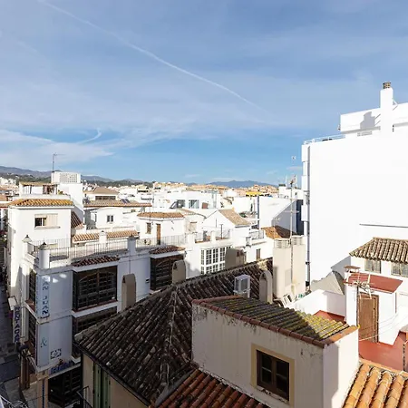 Apartment Old Town With A Sea View Os