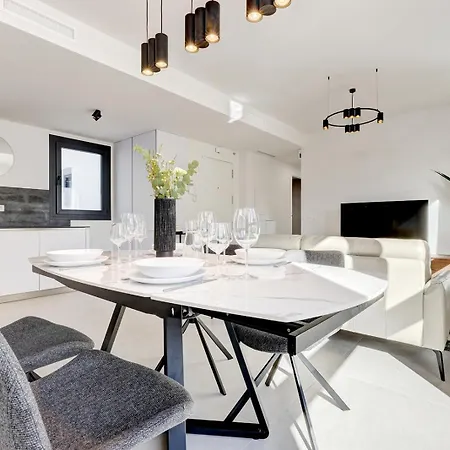 Διαμέρισμα Old Town With A Sea View Os